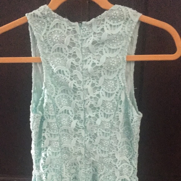 TEAL LACE DRESS - Picture 3 of 3
